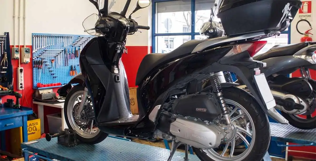 Tagliando Honda SH a Roma Tiburtina - Officina Meccanica DBS Moto
